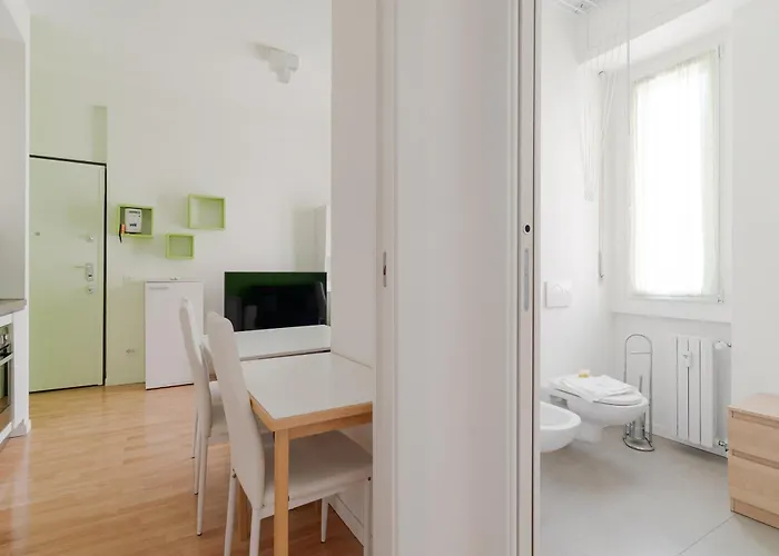 Guesthost - Mm1 Inganni Bright *